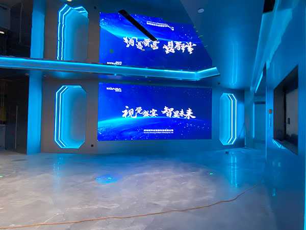 濟南 鼎冠鑫星 臺球連鎖應用柯華達P2.5室內(nèi)全彩LED顯示屏