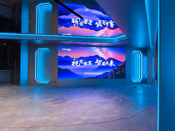 濟南 鼎冠鑫星 臺球連鎖應用柯華達P2.5室內(nèi)全彩LED顯示屏